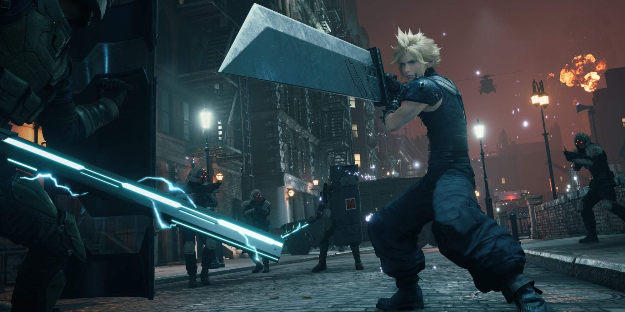 Cloud fighting a group of Shinra Troopers in the streets in Final Fantasy 7 Remake