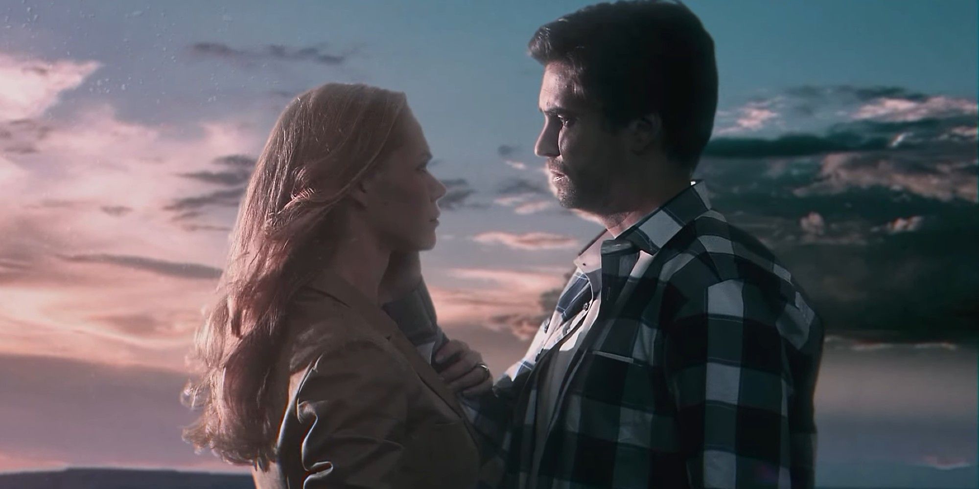 Alan Wake's American Nightmare image showing Alan reunited with Alice.