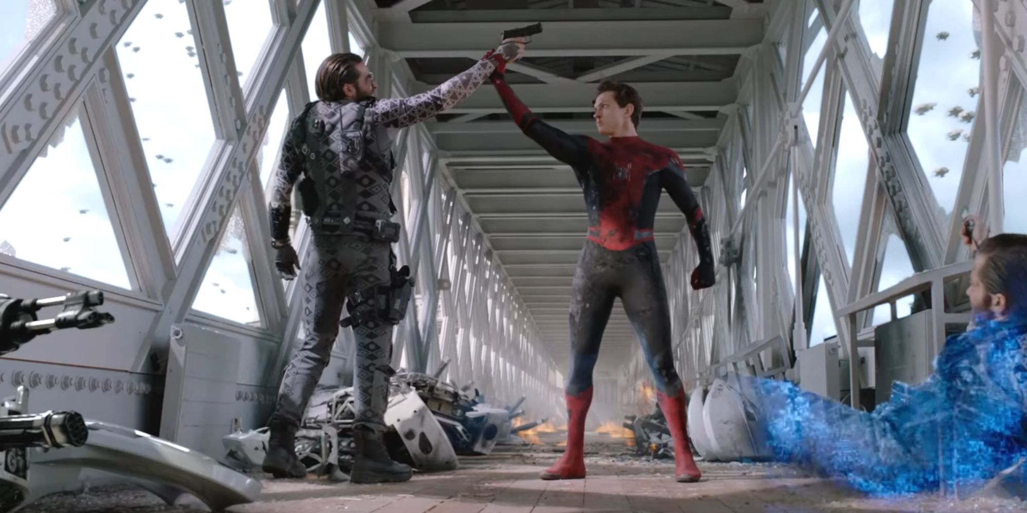 Peter stops Mysterio on the bridge.