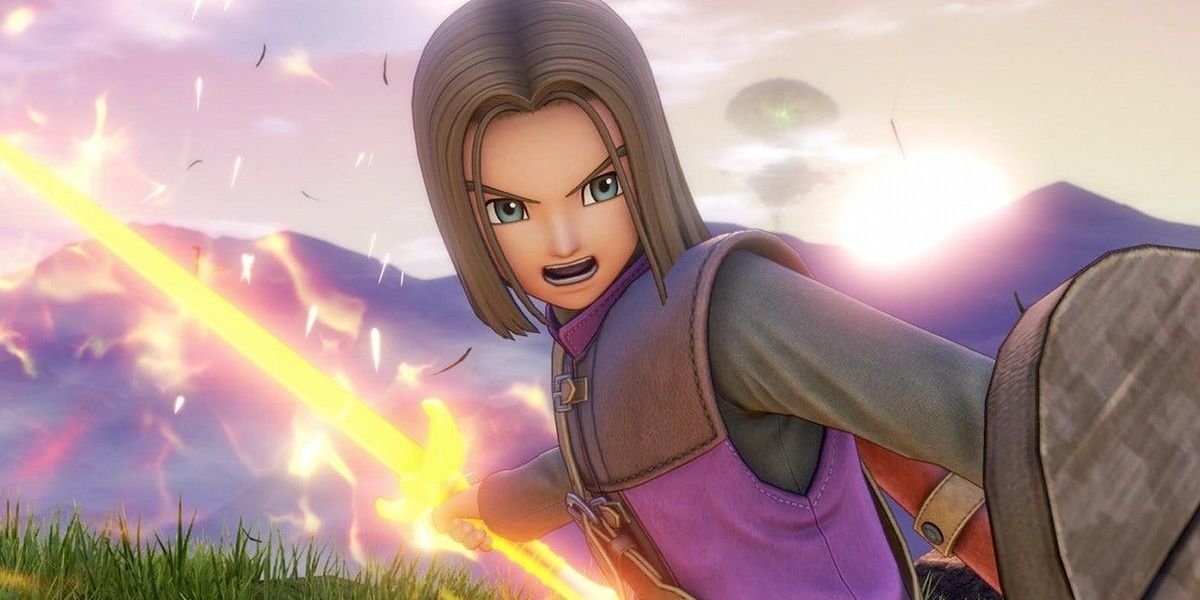 hero from dragon quest 11 holding a sword