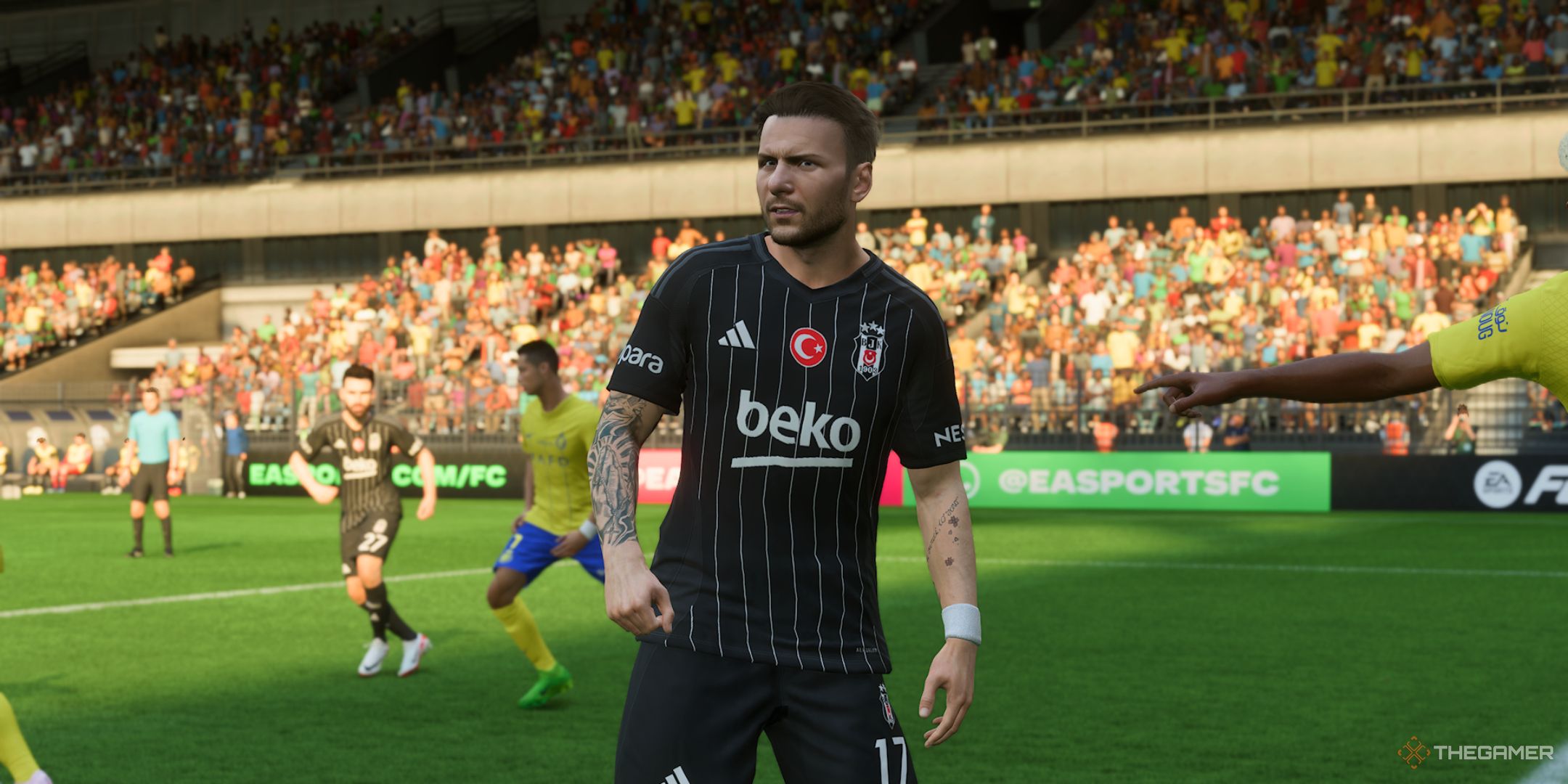 EA Sports FC 25 Ciro Immobile on pitch.