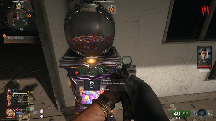 CoD Black Ops 6 screenshot showing the gobblebum machine in a round