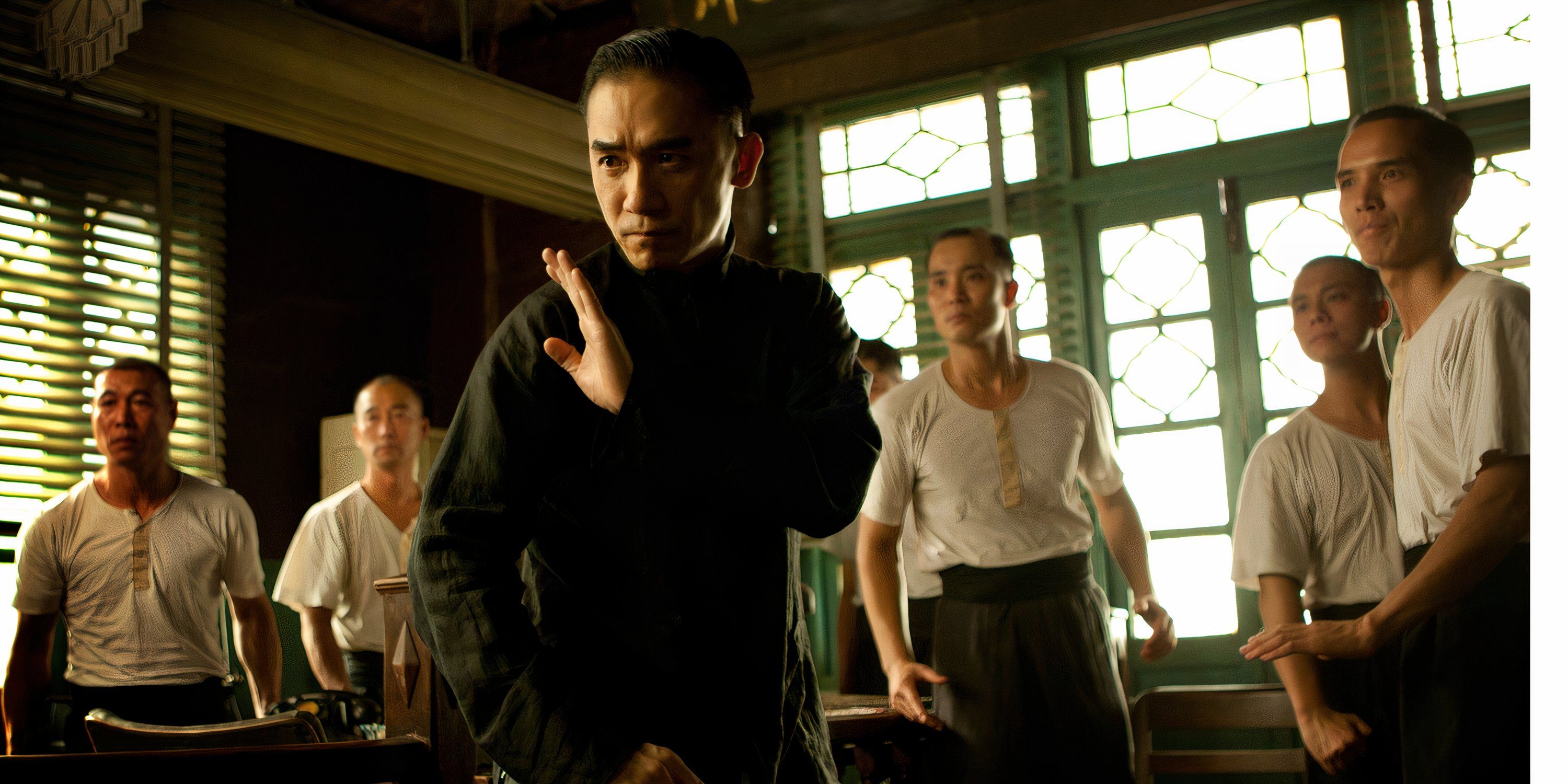 A screenshot from the movie The Grandmaster (2013)