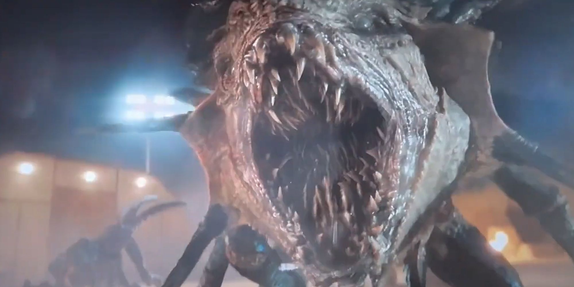 Venom: The Last Dance - A xenophage roaring toward the camera.