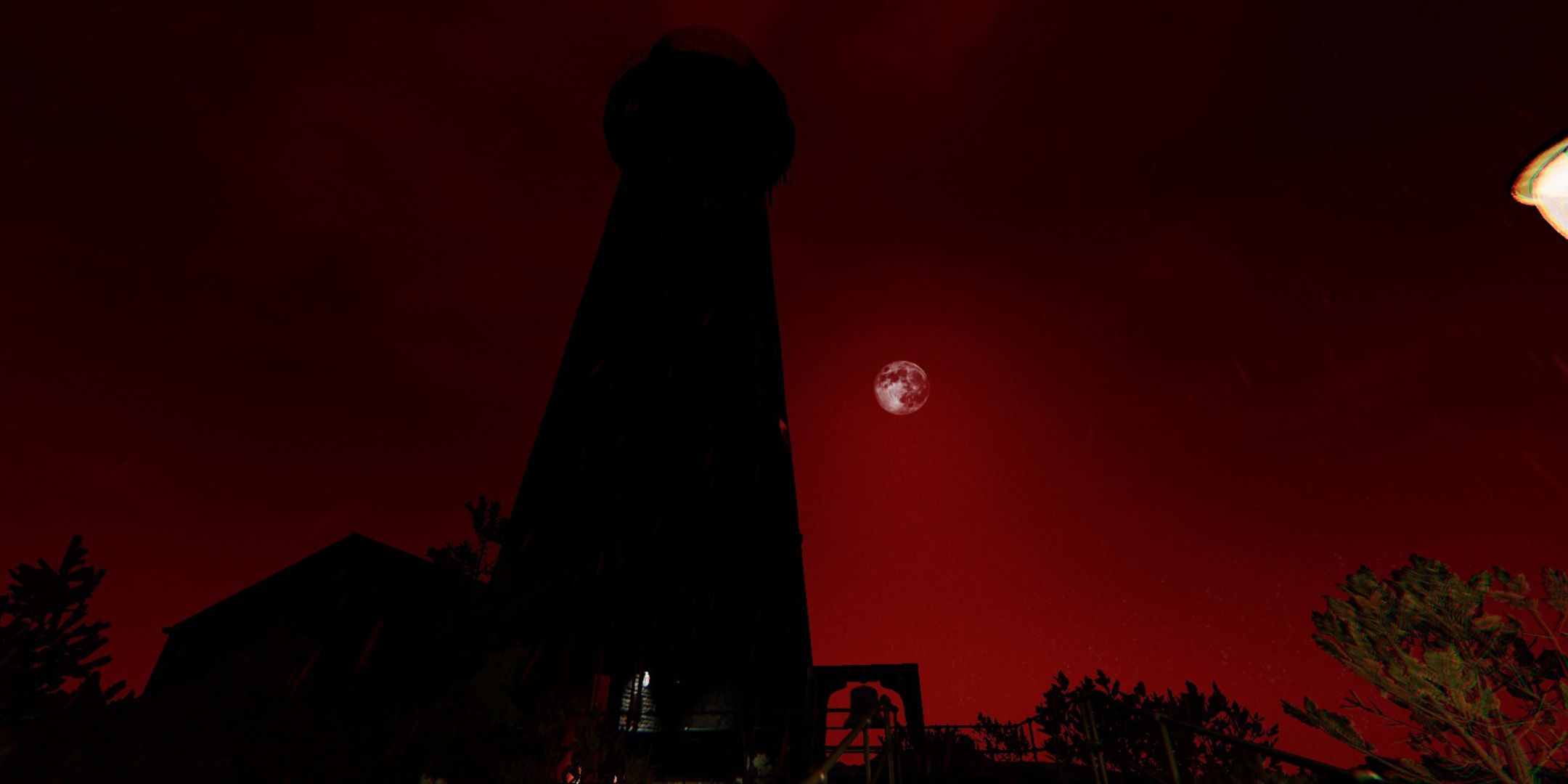 Phasmophobia, the tall, dark, towering lighthouse in the midst of the Blood Moon event.