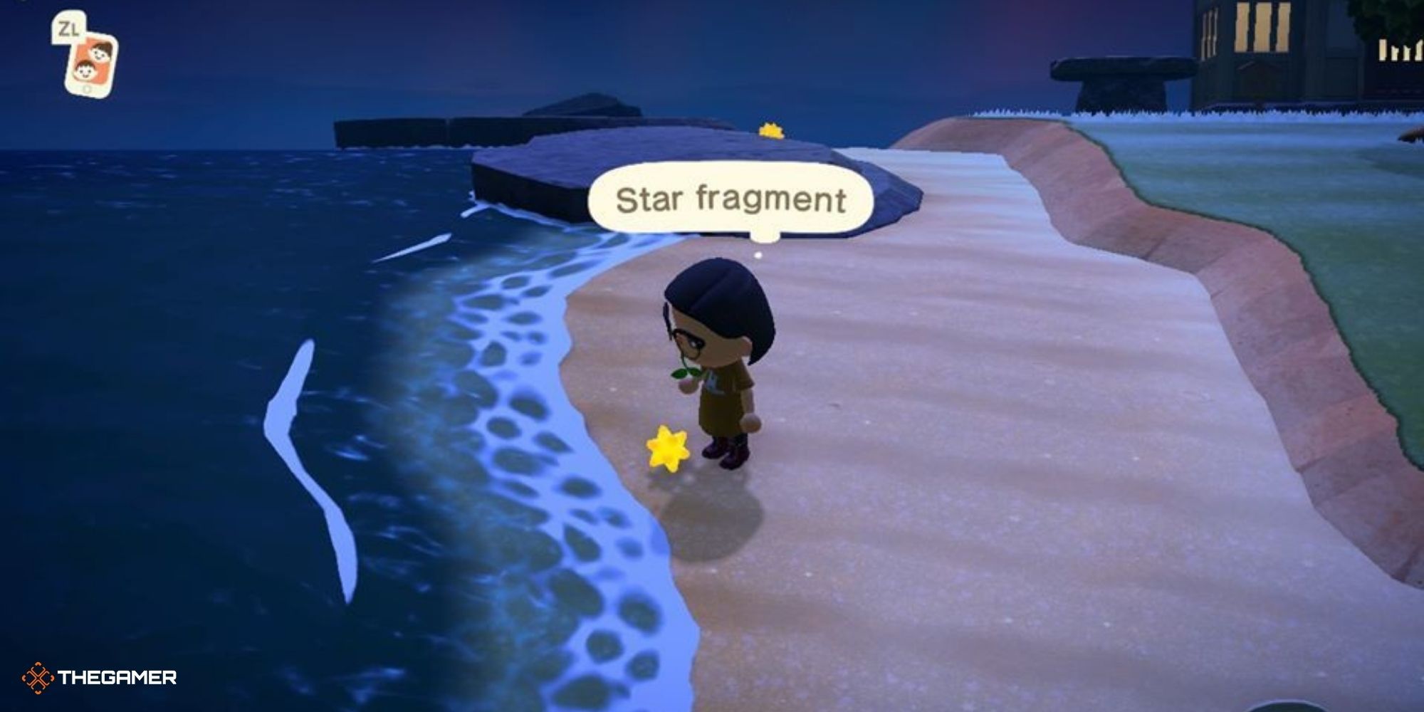 Animal Crossing New Horizons - A player looking at Star Fragment on the beach.