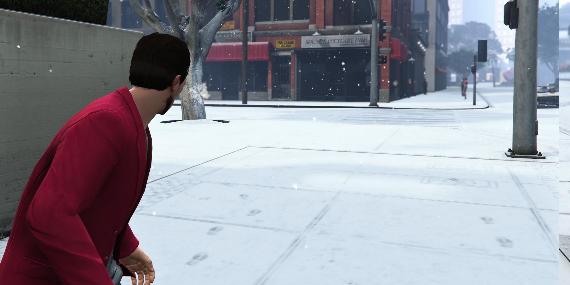 GTA 5 online character in the street using stealth mode