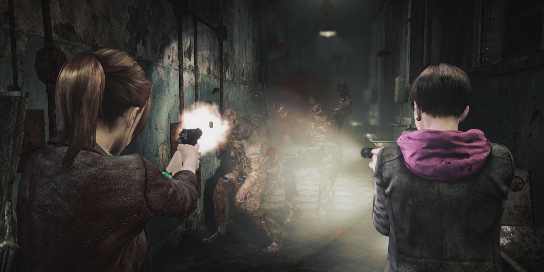 Resident Evil Revelations 2: Clair and Moira shooting at zombies.