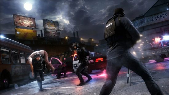 Best Police games - cops surrounding some criminals in Battlefield Hardline.