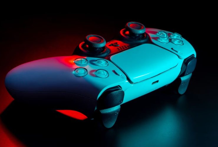 The Next PlayStation Controller Could Have Buttons that Light Up