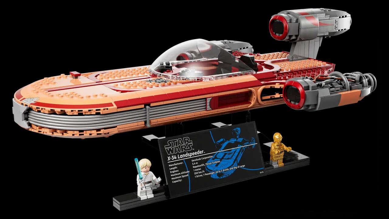 Lego Star Wars UCS Black Friday Deal - Luke's Landspeeder Is Steeply Discounted