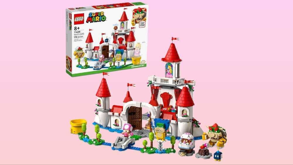 Save Nearly 50% On The Awesome Peach's Castle Lego Mario Set Ahead Of Black Friday