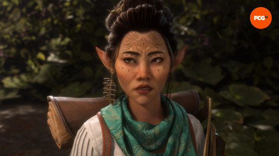 Dragon Age The Veilguard review: A woman with pointy ears with a forehead tattoo, Bellara from Dragon Age: The Veilguard.