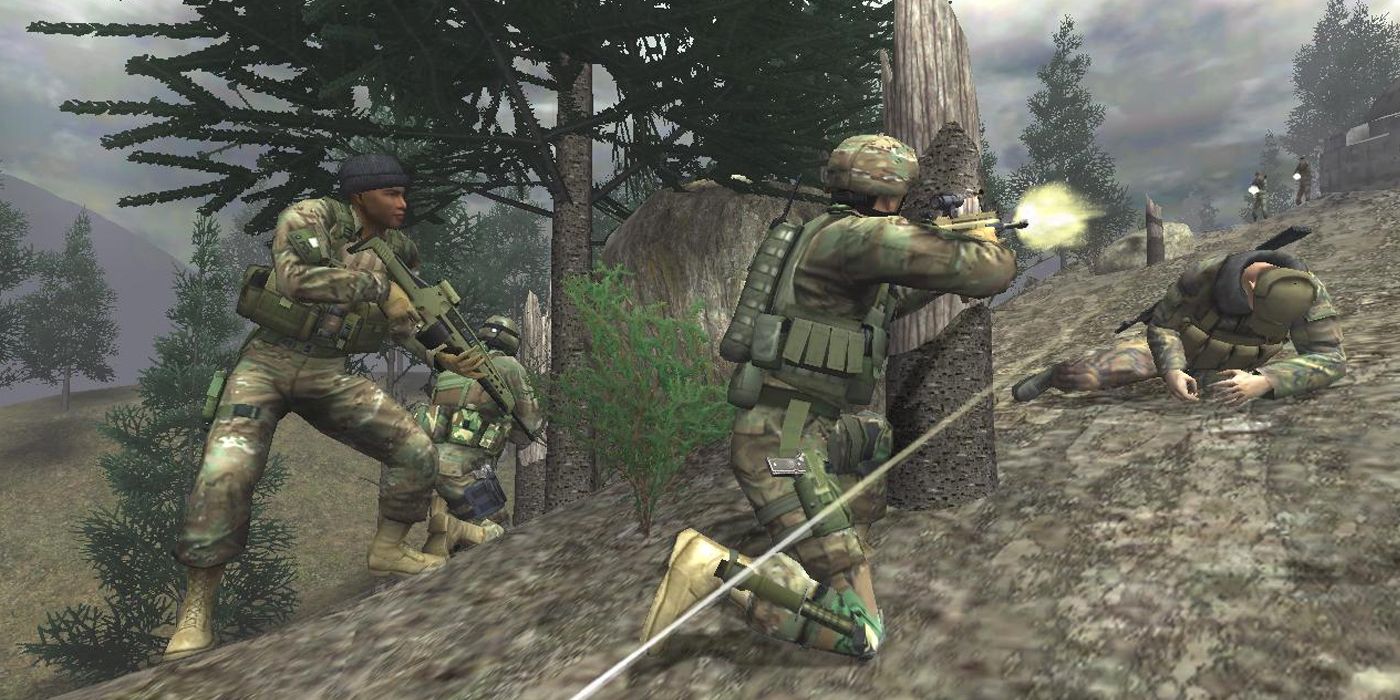 multiple soldiers on a hill with guns in Tom Clancy's Ghost Recon 2- Summit Strike.