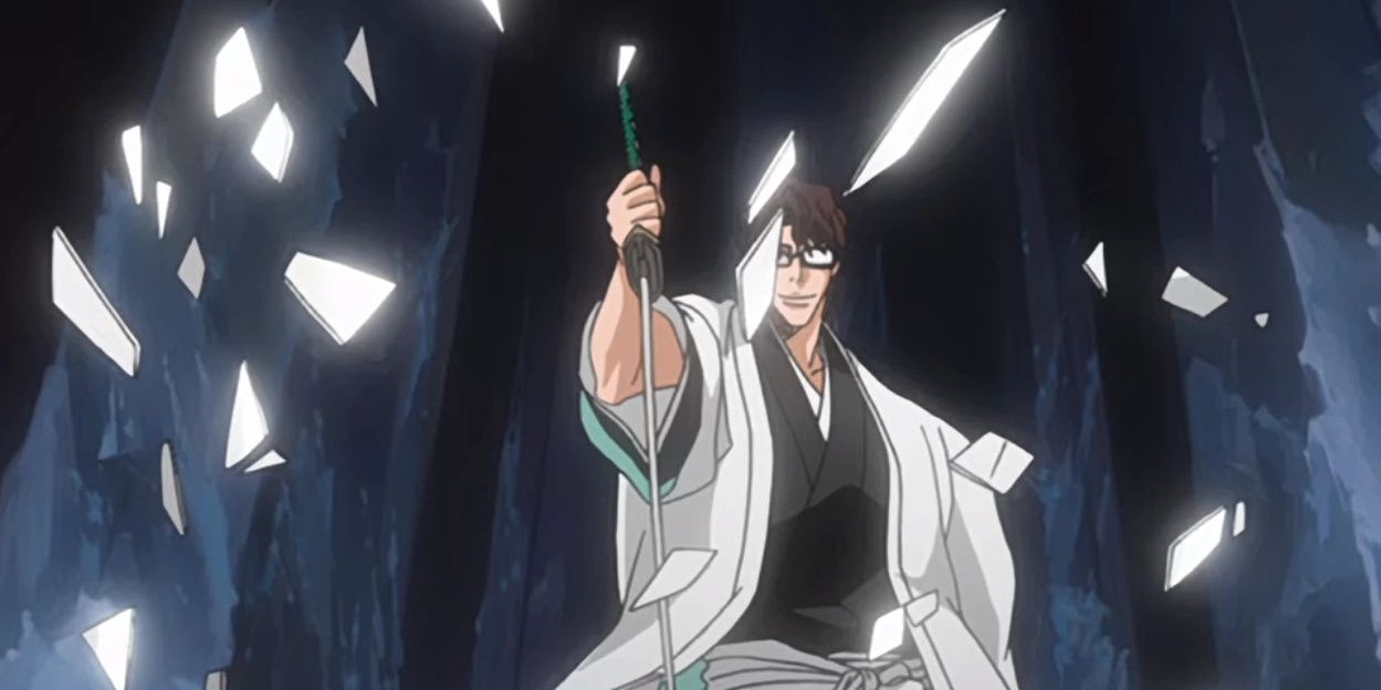 Aizen using Kanzen Saimin in Bleach