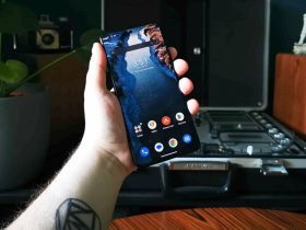 hand holding Asus ROG Phone 8 Pro