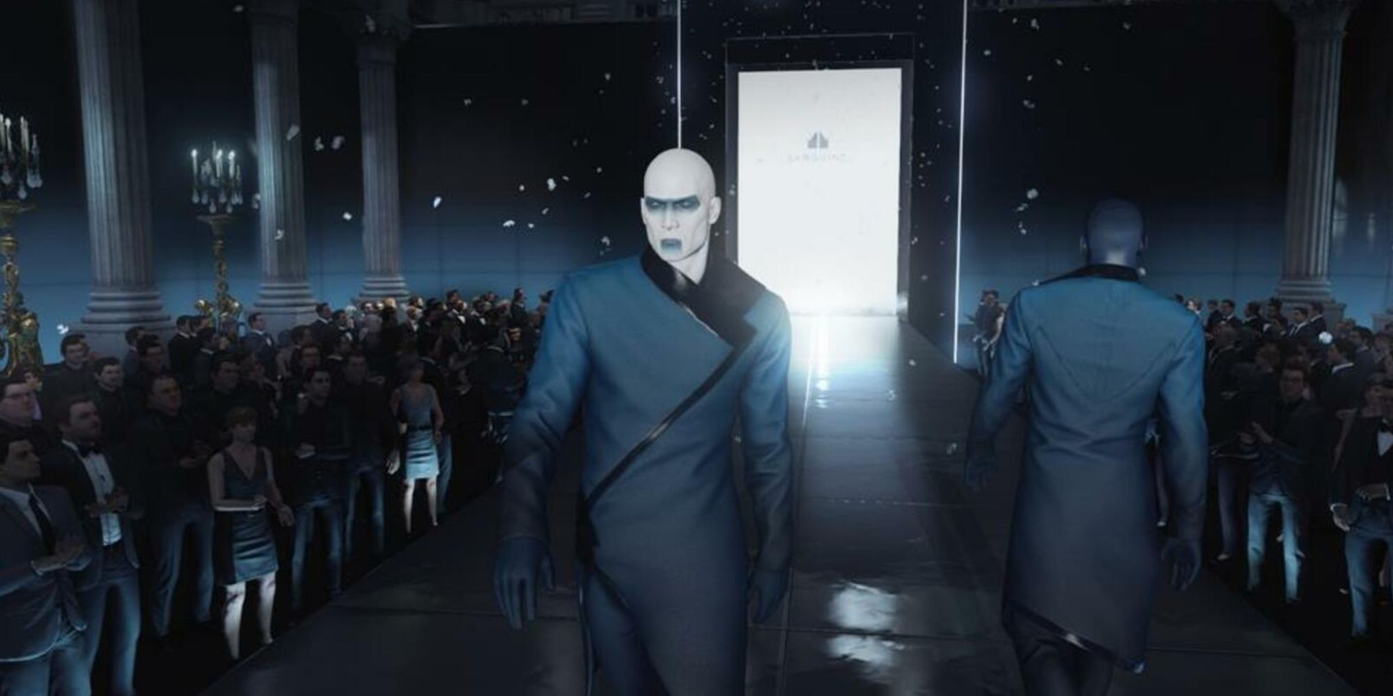 Agent 47 walking on the catwalk for a fashion show in The Showstopper mission in Hitman 2016.