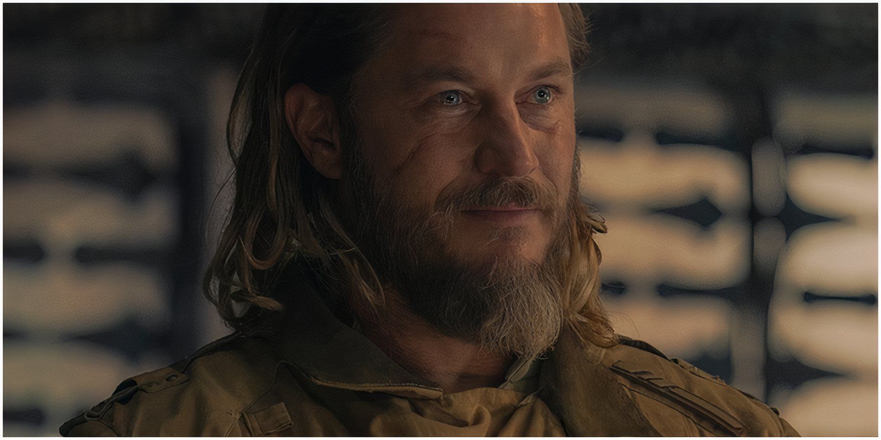 Travis Fimmel as Desmond Hart in Dune: Prophecy.