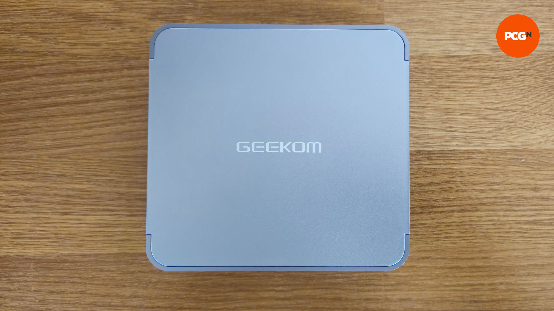 Geekom AX8 Pro top view