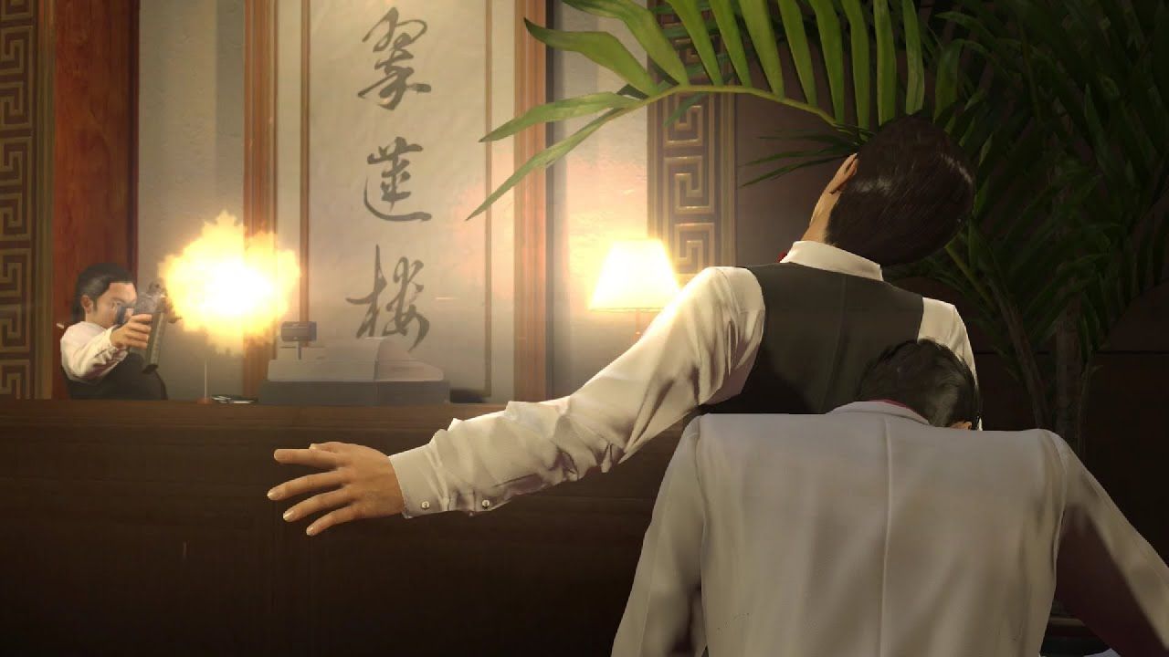 Kazuma Kiryu using somene as a human shield in Yakuza Kiwami. 