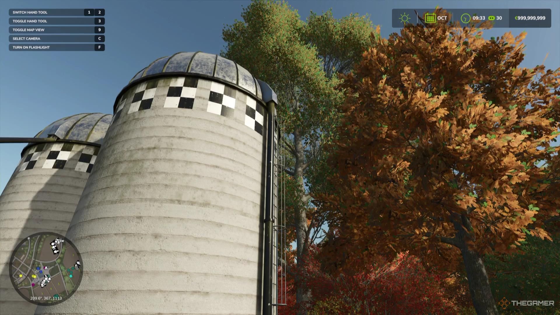 A silo meant for storing food for sale or for the winter in Farming Simulator 25.