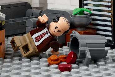 Lego's Recreation Of Dunder Mifflin From The Office Is $50 Off For Black Friday