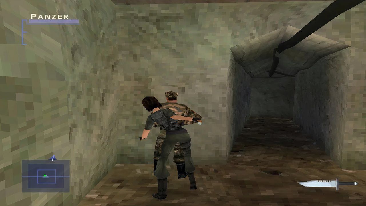 Lian stealthily kills an enemy with a knife in Syphon Filter 3.