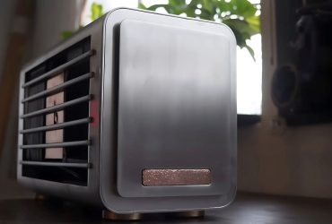 This Gaming PC Looks Like a Toaster