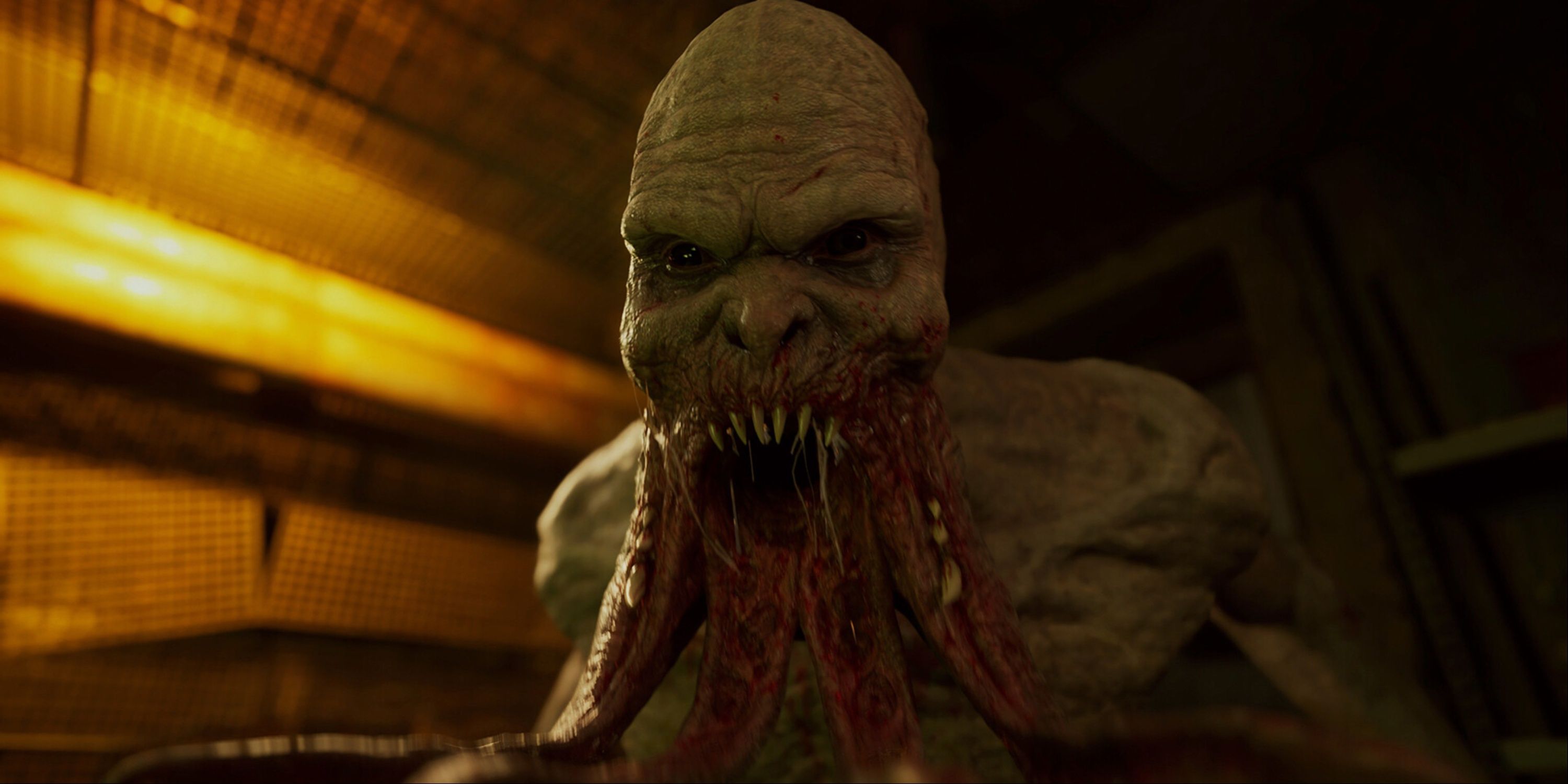 Stalker 2 - A close-up of a terrifying Bloodsucker mutant opening its mouth.