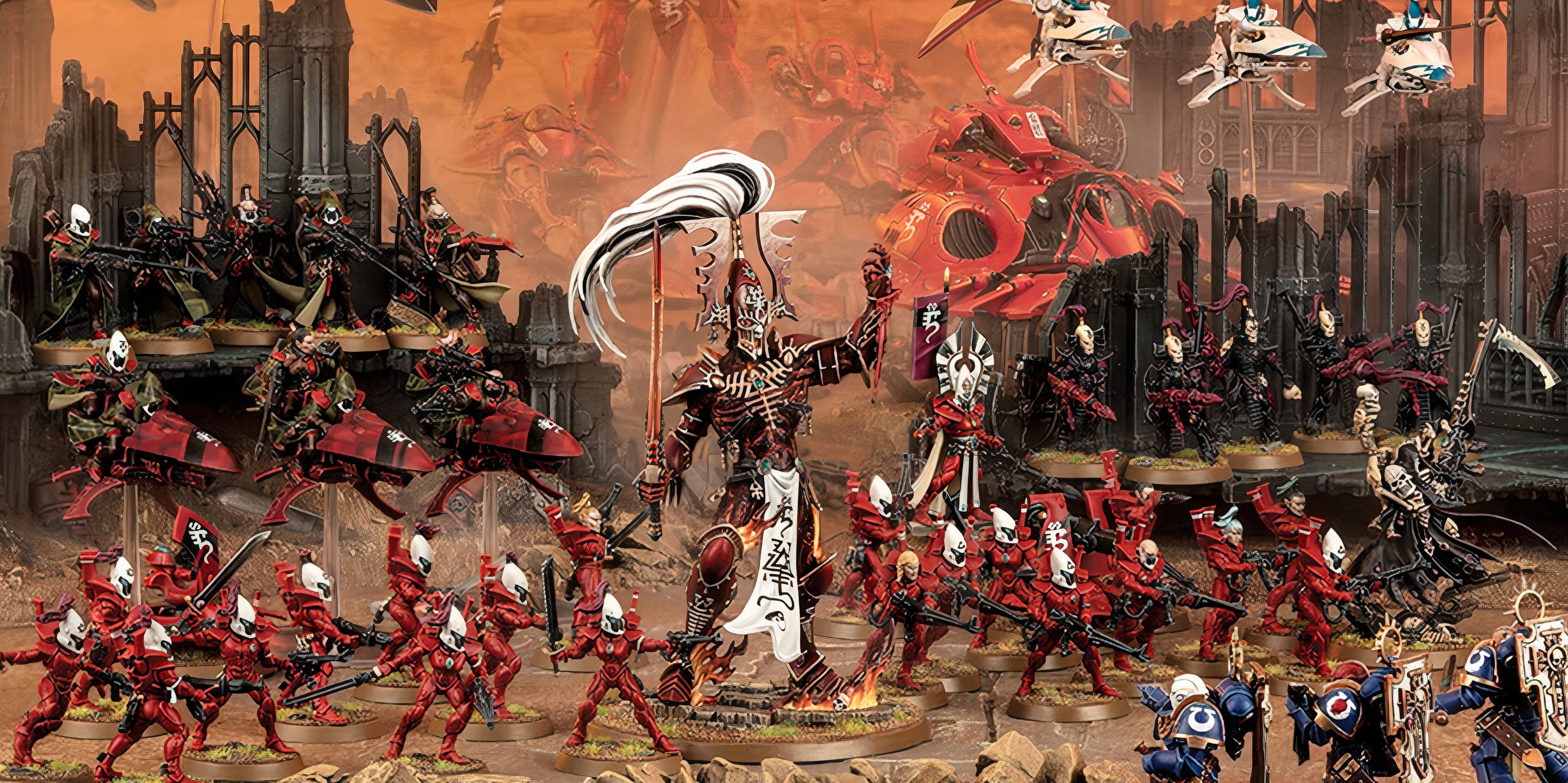 Warhammer 40K: 7 Reasons to Play Aeldari Miniature of the Avatar of Khaine and Aeldari defenders