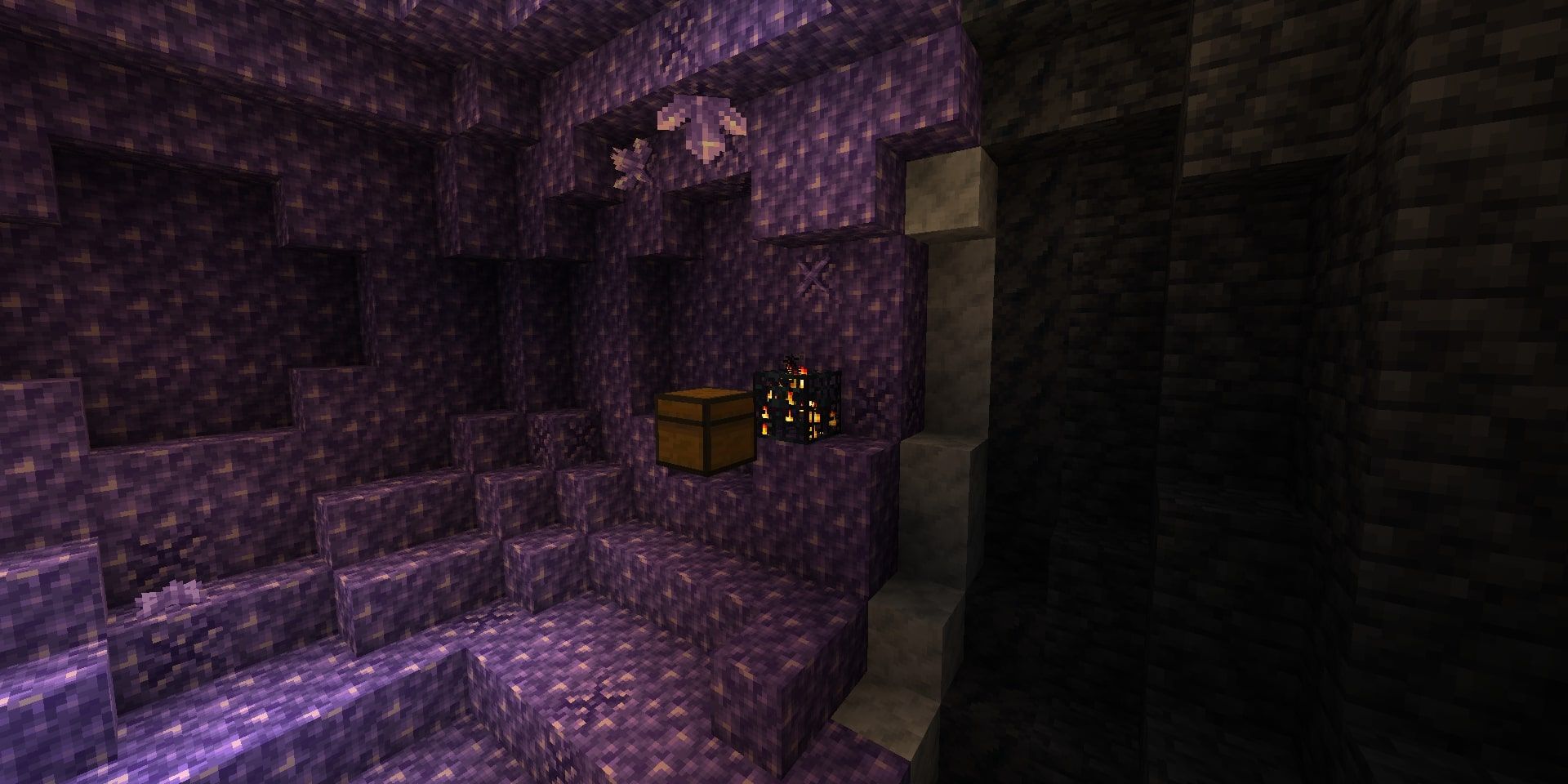 Amethyst cave in Minecraft