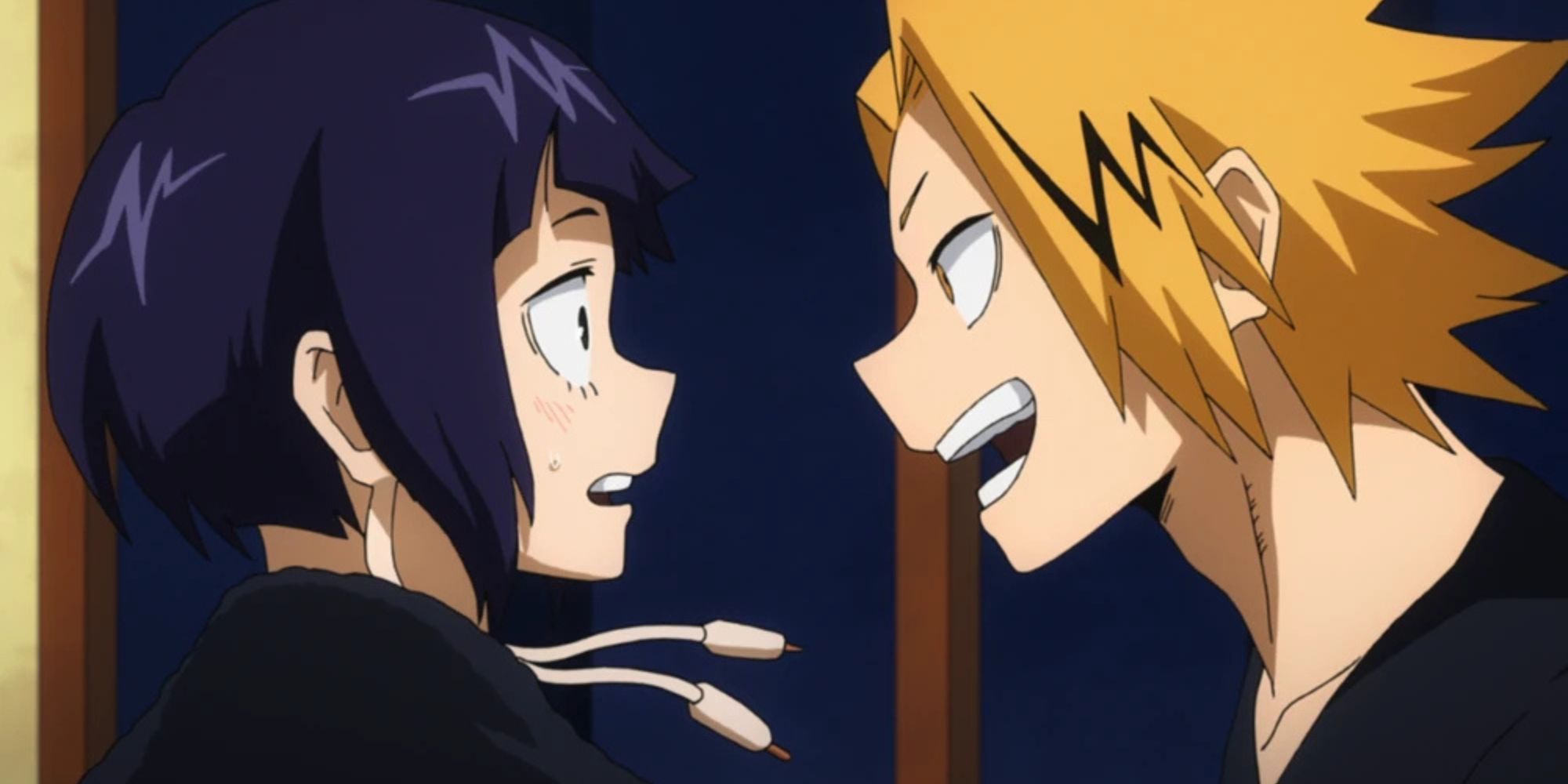 Kaminari praises Jirou's musical skills.