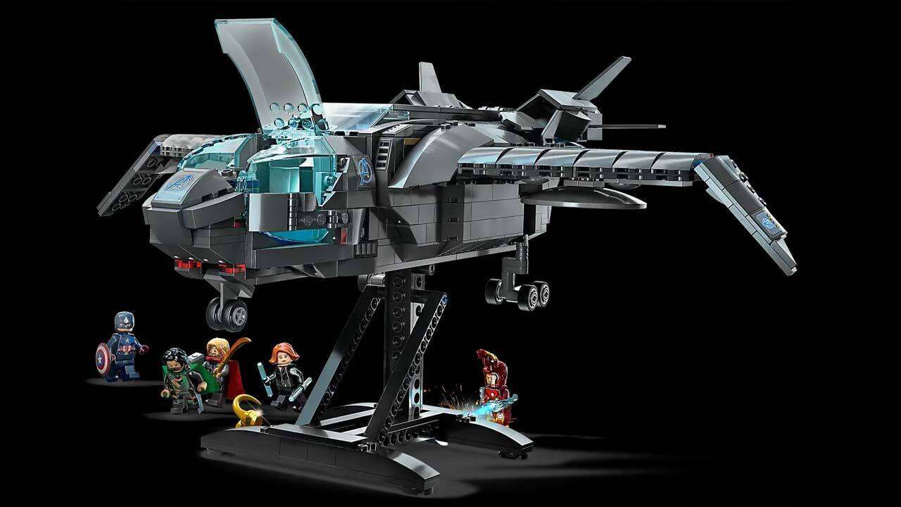 Get The Avengers Quinjet Lego Building Set For Its Black Friday Price At Amazon