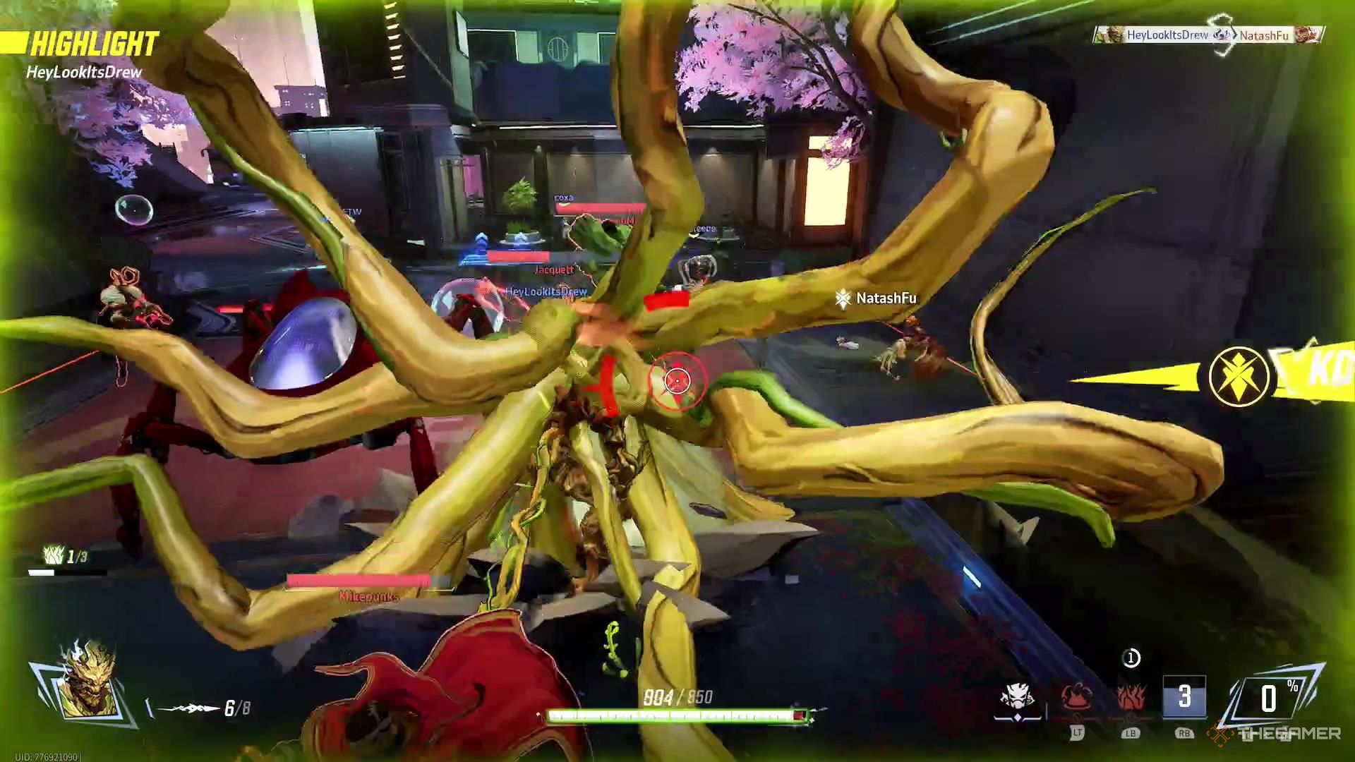 Groot uses his Strangling Prison against multiple enemies in Marvel Rivals.