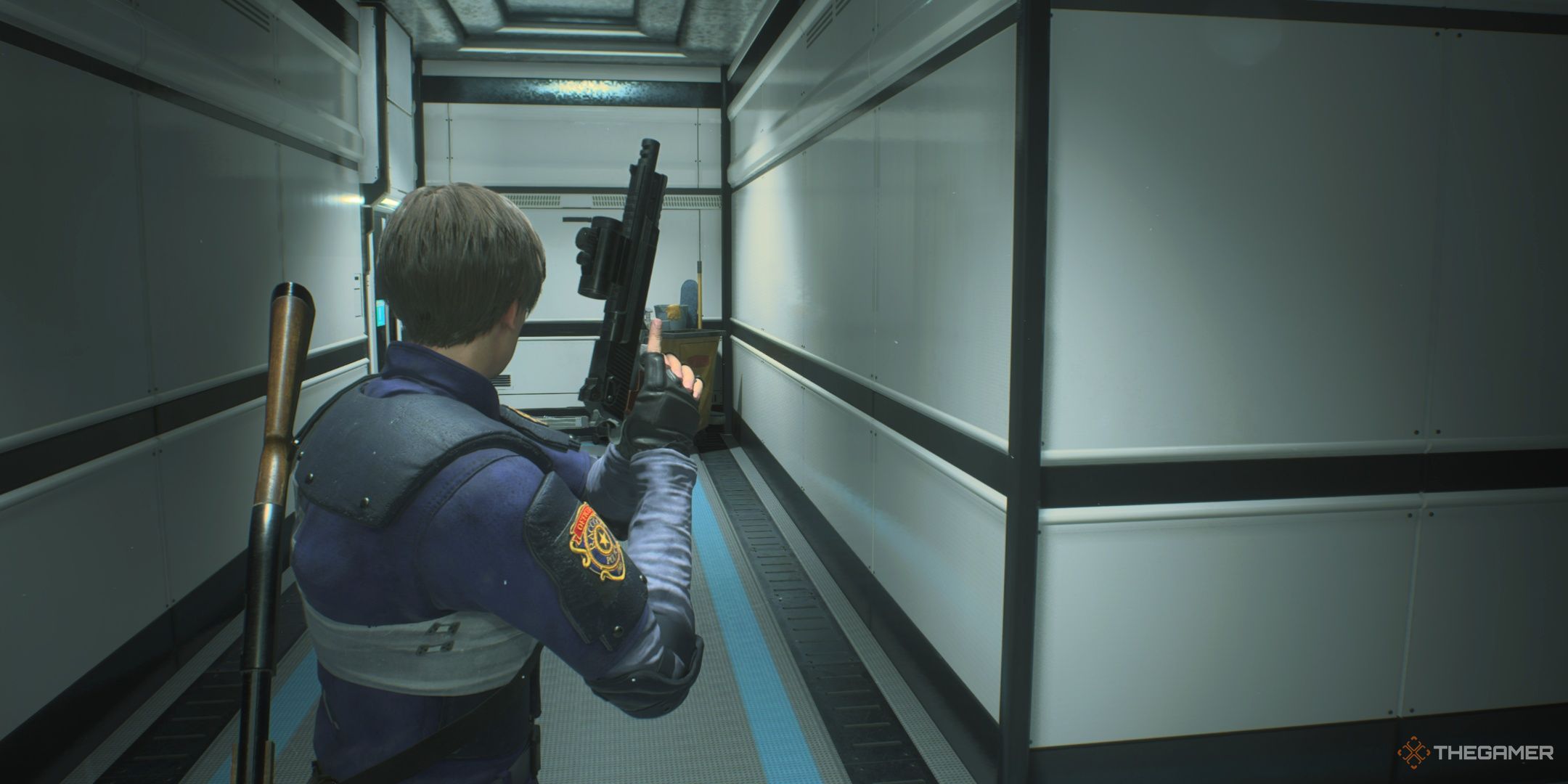 Leon holding his powerful and fully upgraded Magnum in Resident Evil 2 remake.