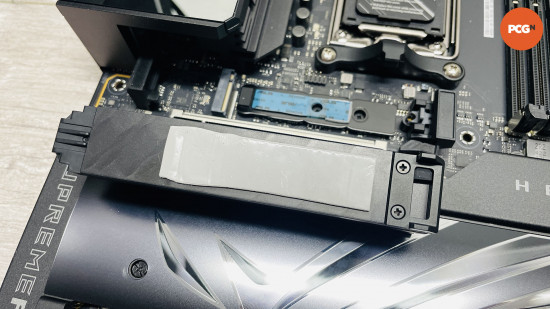 Asus ROG Crosshair X870E Hero review: PCIe 5.0 M.2 SSD heatsink.