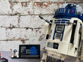 Lego R2-D2 (75379) review: "Finds a healthy middle ground between toy and display piece"