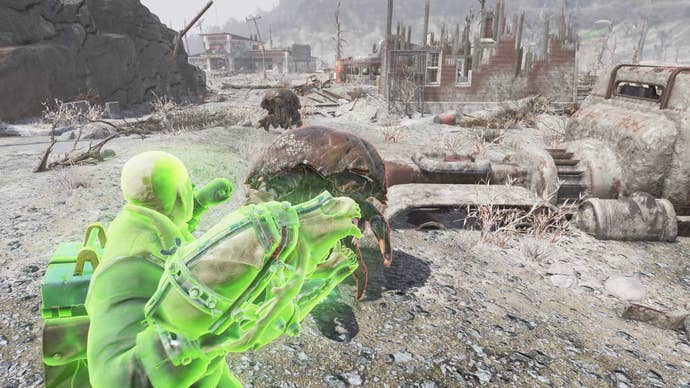 A player ghoul going to hit a mirelurk in Fallout 76.