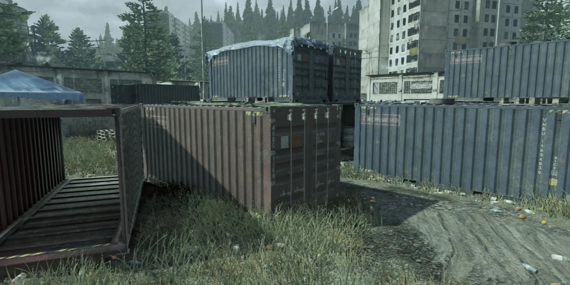 A view of the Shipment map in Call of Duty.