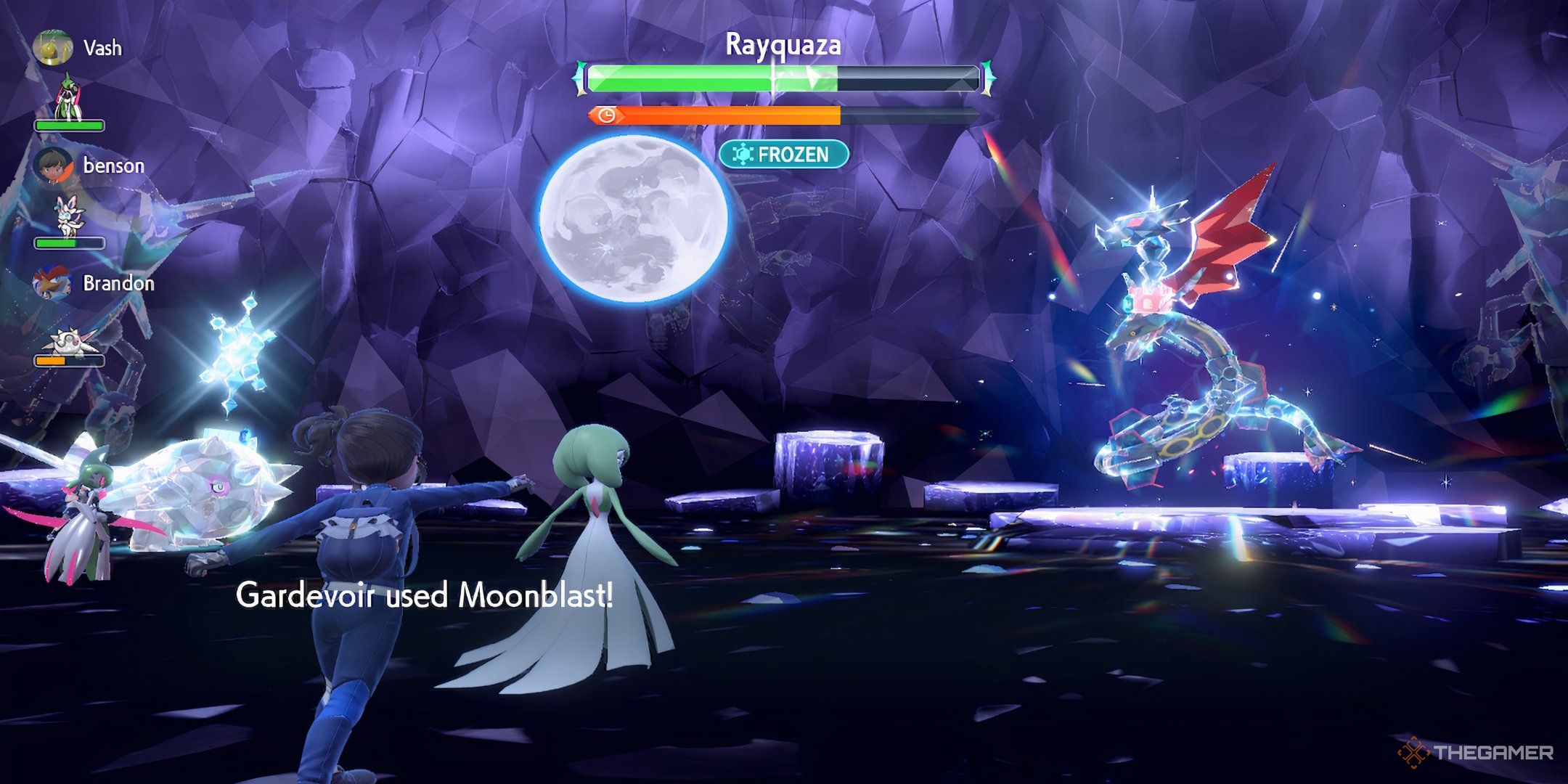 Gardevoir uses Moonblast on the Frozen Shiny Rayquaza in Pokemon Scarlet & Violet.