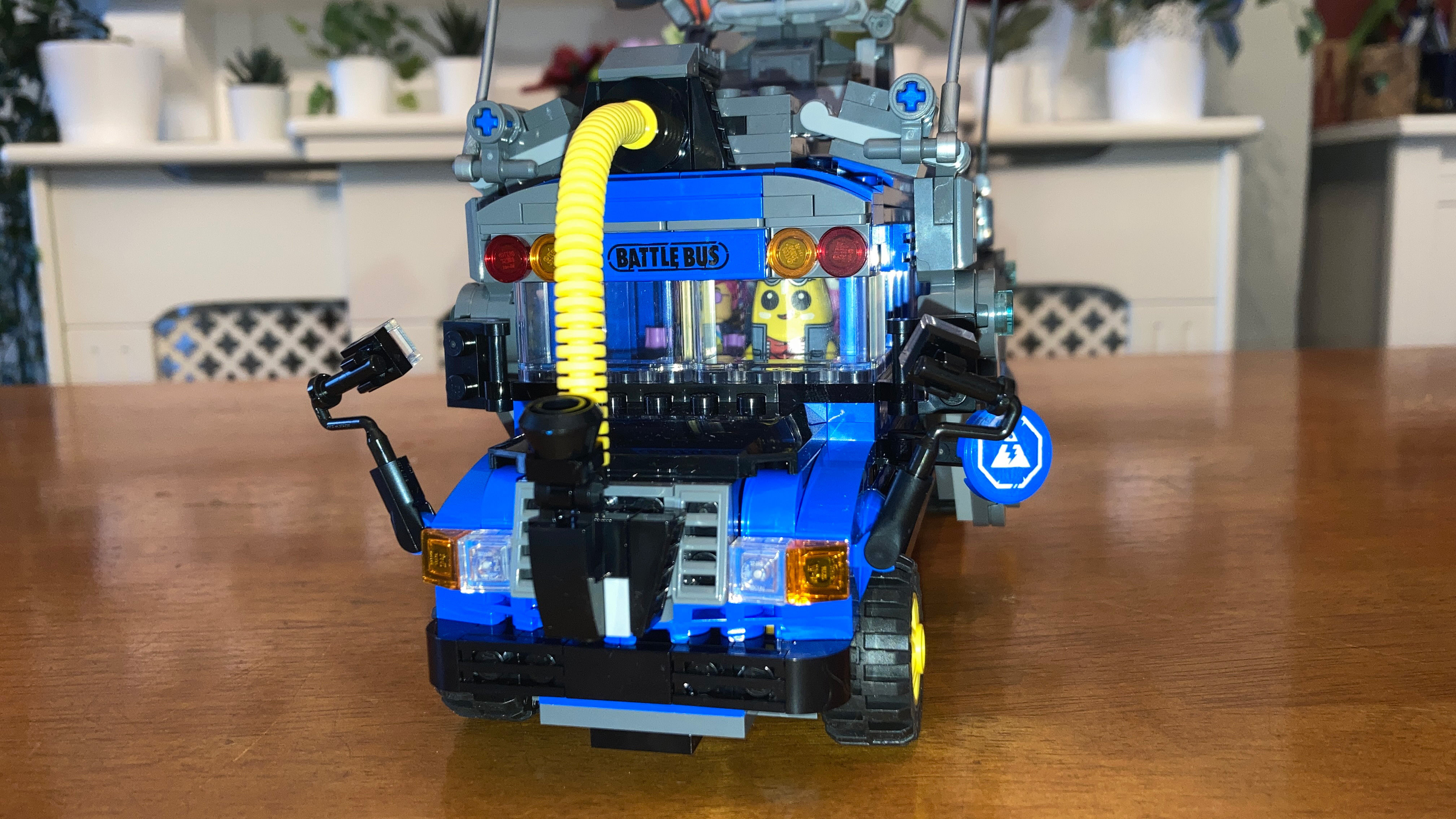 Front view of the Lego Fortnite Battle Bus (77073)