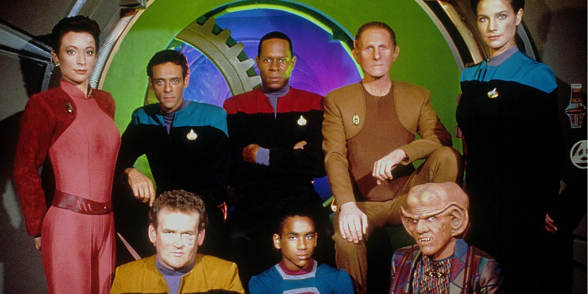 the cast of Star Trek Deep Space Nine.