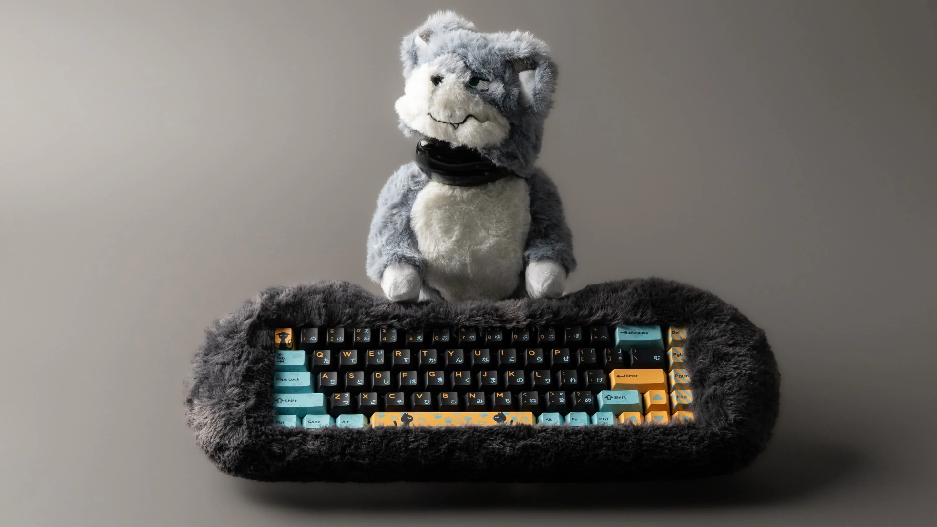 Petbrick 65 cat keyboard with toy