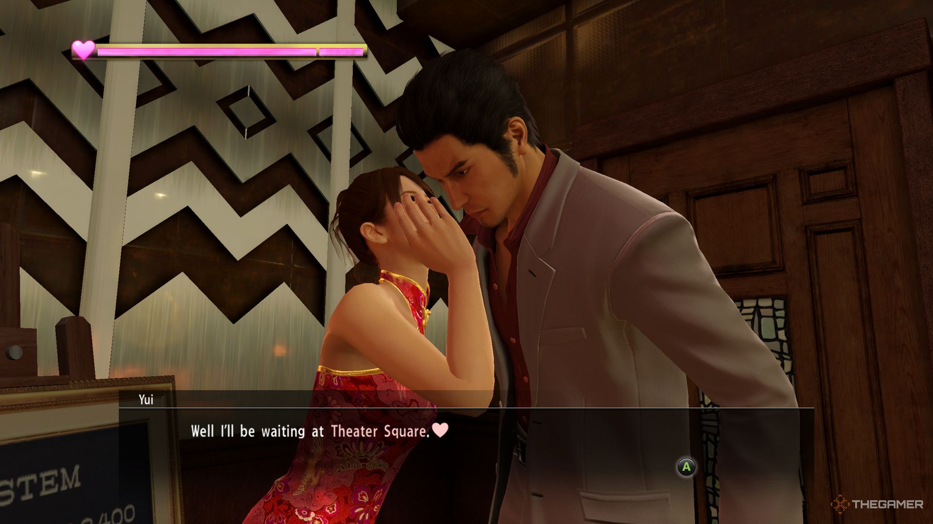 Yakuza Kiwami screenshot of Yui inviting Kiryu to the Theater Square.