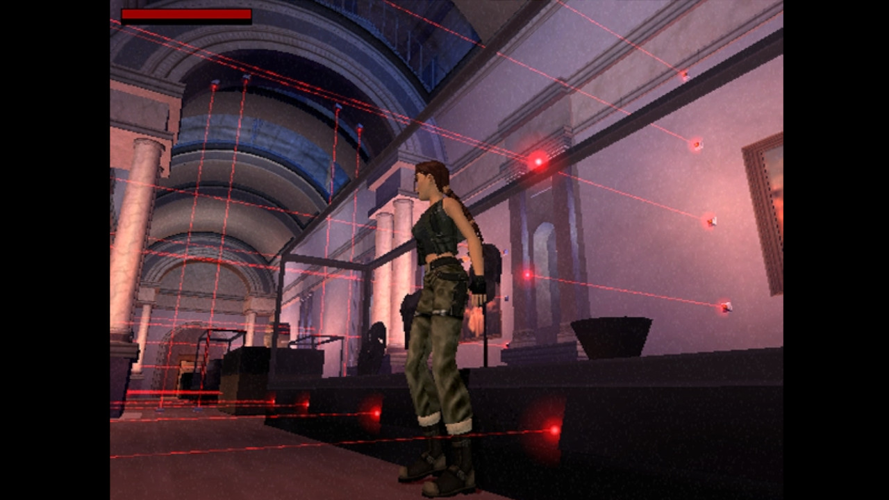 Lara Croft stops in front of laser security in Tomb Raider: The Angel of Darkness