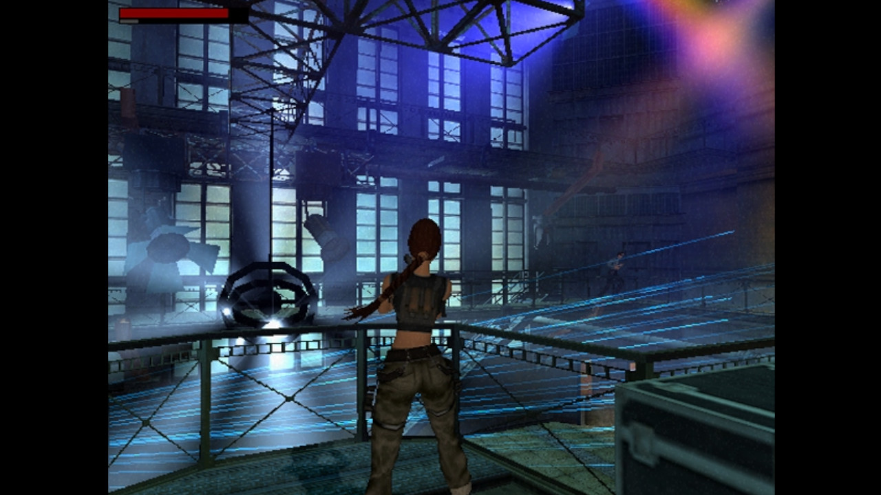 Lara takes in some club lighting in Tomb Raider: The Angel of Darkness