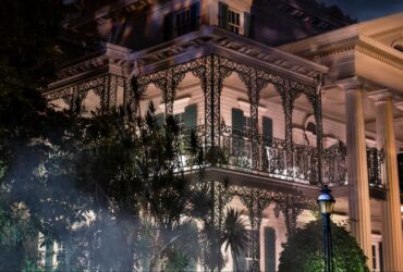 Disneyland Haunted Mansion Fans Should Mark January 18 on Their Calendar