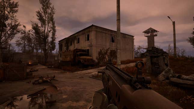 The player stands outside an abandoned army warehouse.