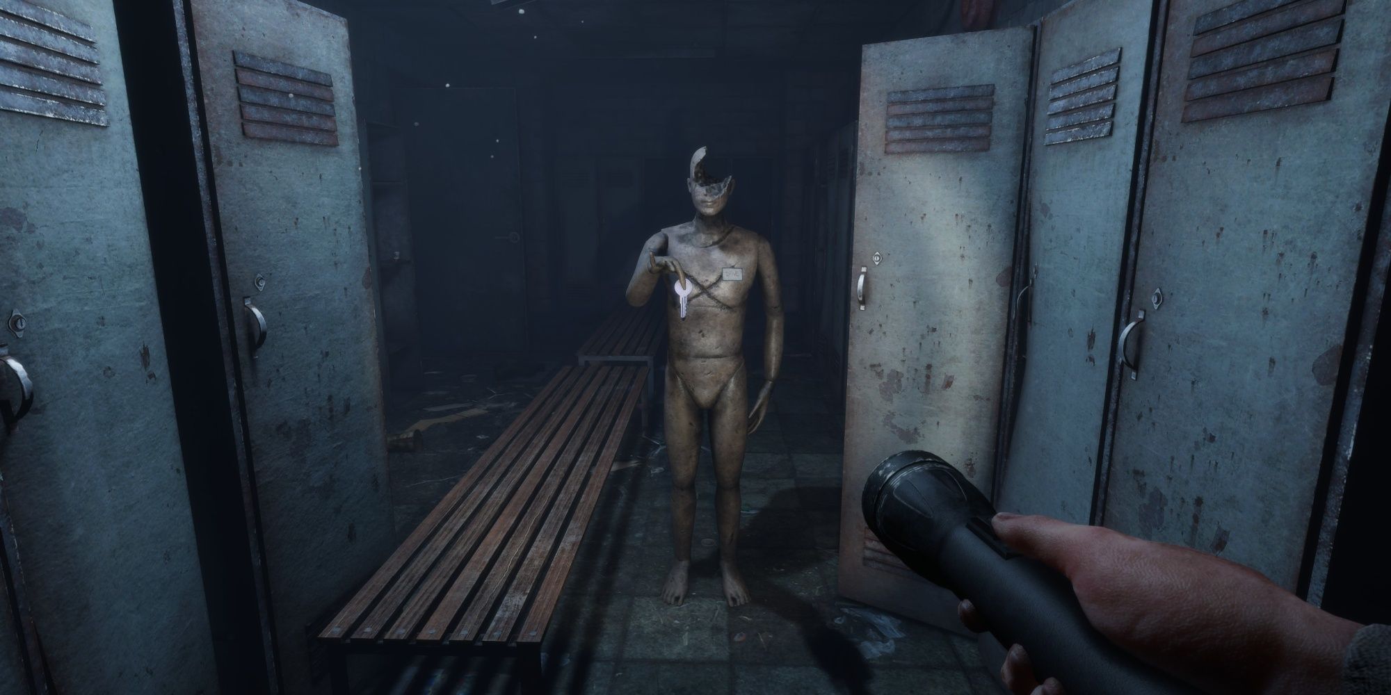 In Sound Mind: A Helpful Mannequin In An Abandoned Locker Room