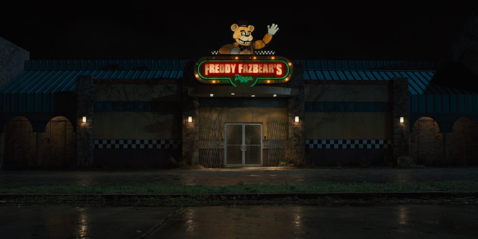 Five Nights At Freddy's 2 Set Leak Reveals Pizzeria Design